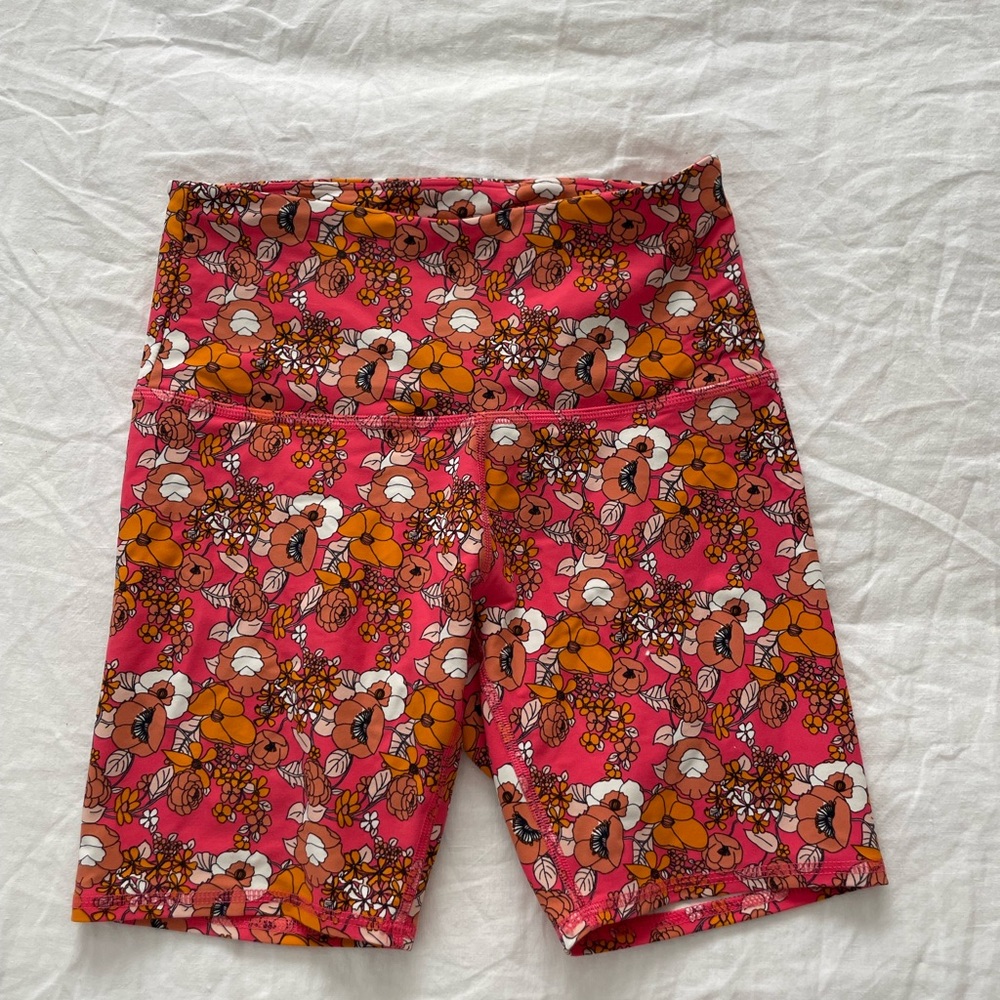 Bandier x Sincerely Jules biker short